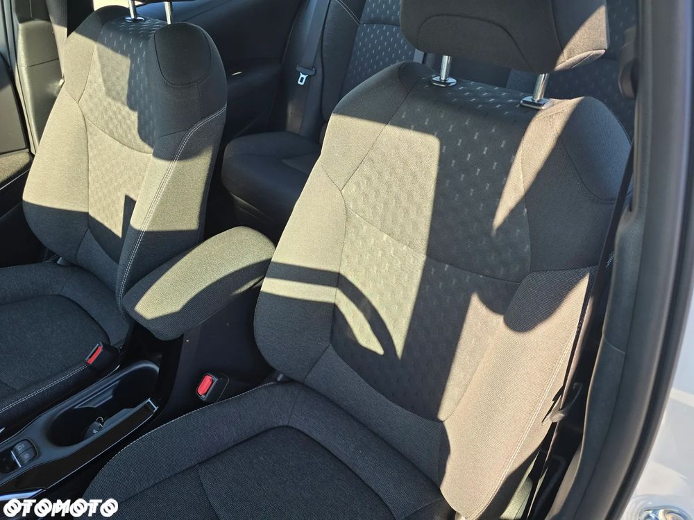 Toyota Corolla 1.8 Hybrid Comfort - 29