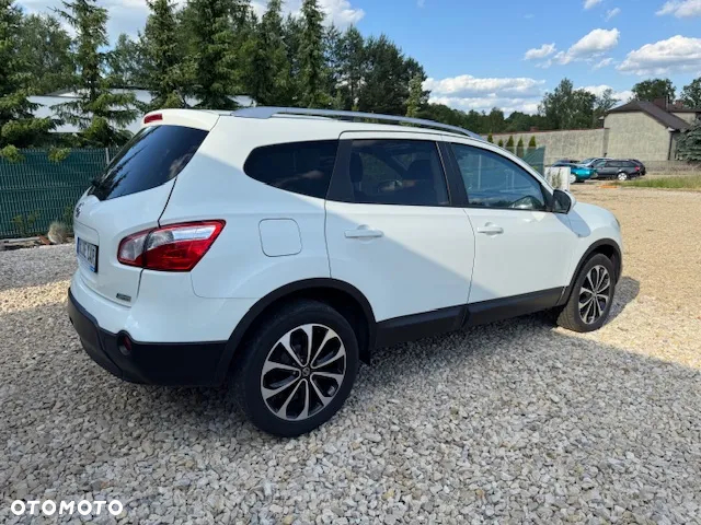 Nissan Qashqai+2 - 13