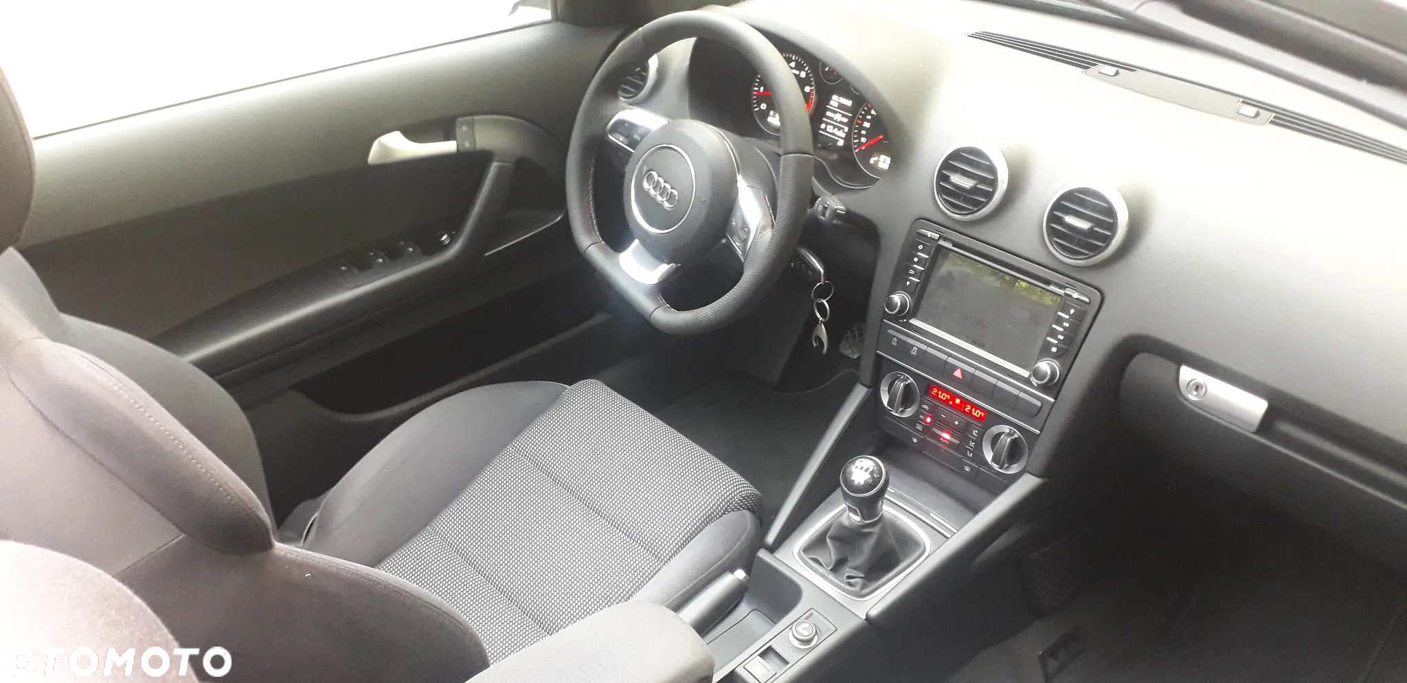 Audi A3 Cabriolet 1.2 TFSI Attraction - 9