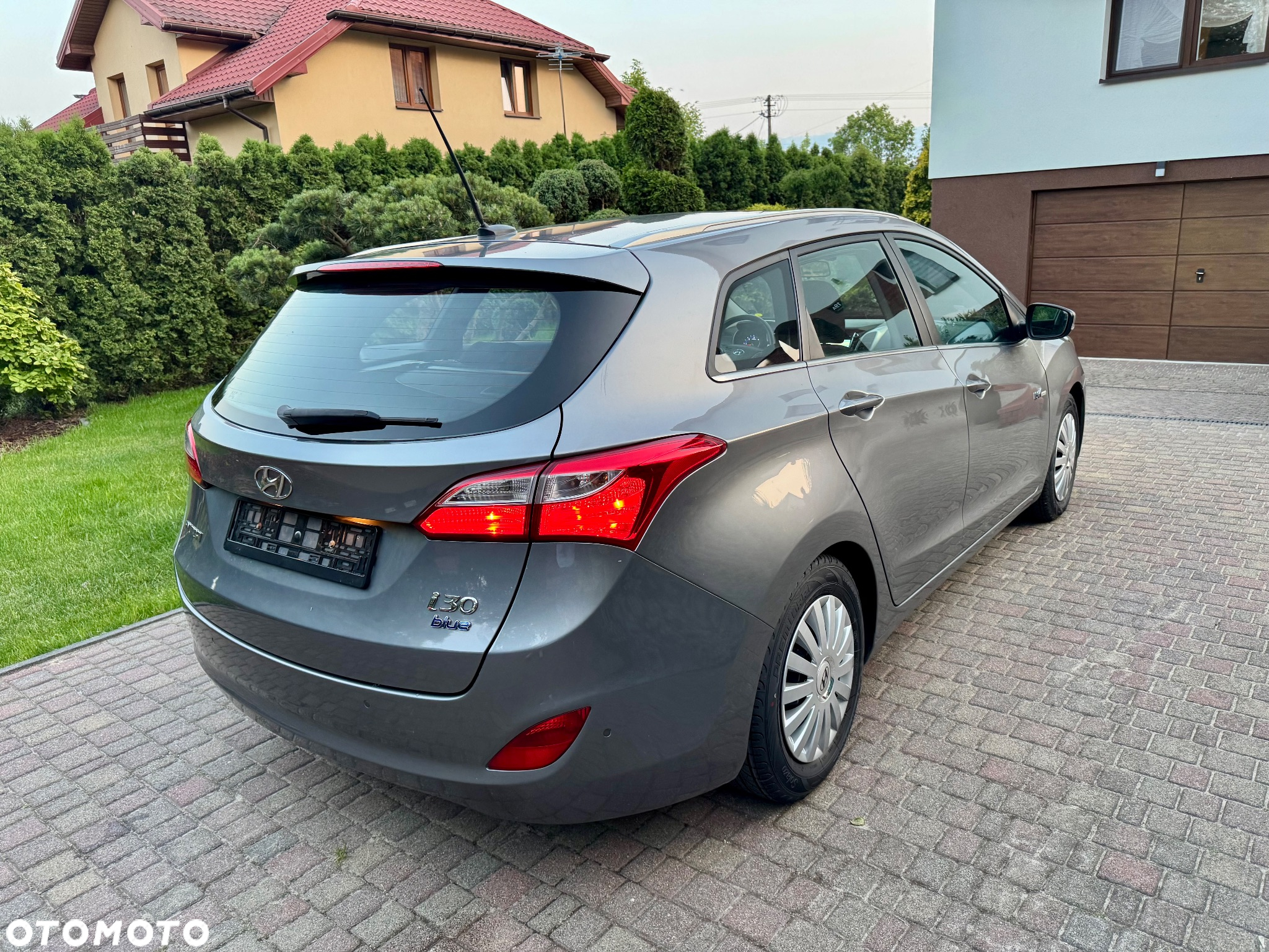 Hyundai i30 1.6 CRDi BlueDrive Comfort - 11