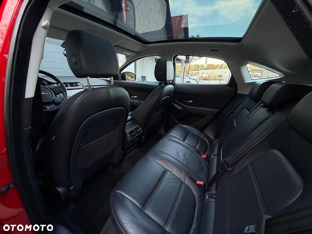 Jaguar E-Pace - 15