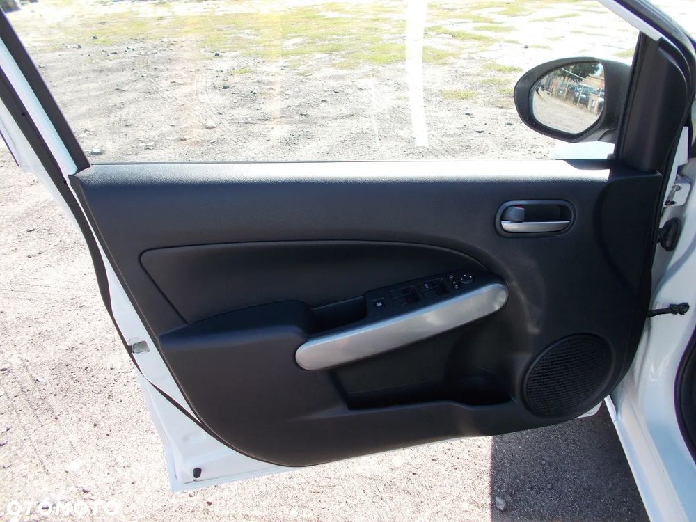 Mazda 2 1.3 MZR Active - 24