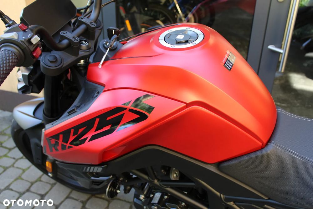 VOGE R125S - 18