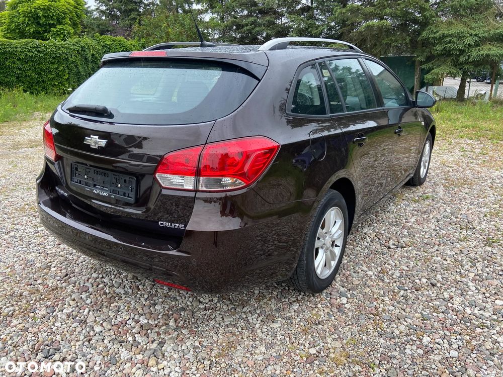 Chevrolet Cruze - 16