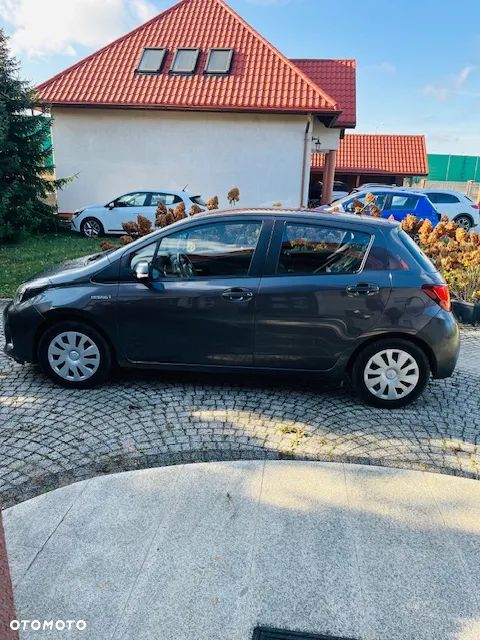 Toyota Yaris Hybrid 1.5 VVT-i Comfort - 3
