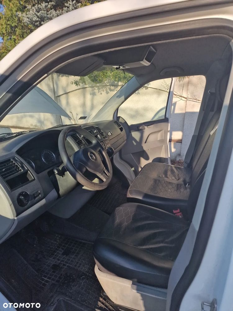 Volkswagen Transporter T5 - 8