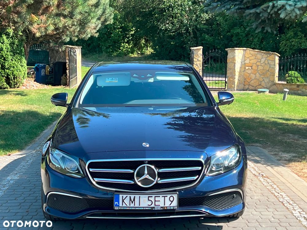 Mercedes-Benz Klasa E 200 d T 9G-TRONIC - 9
