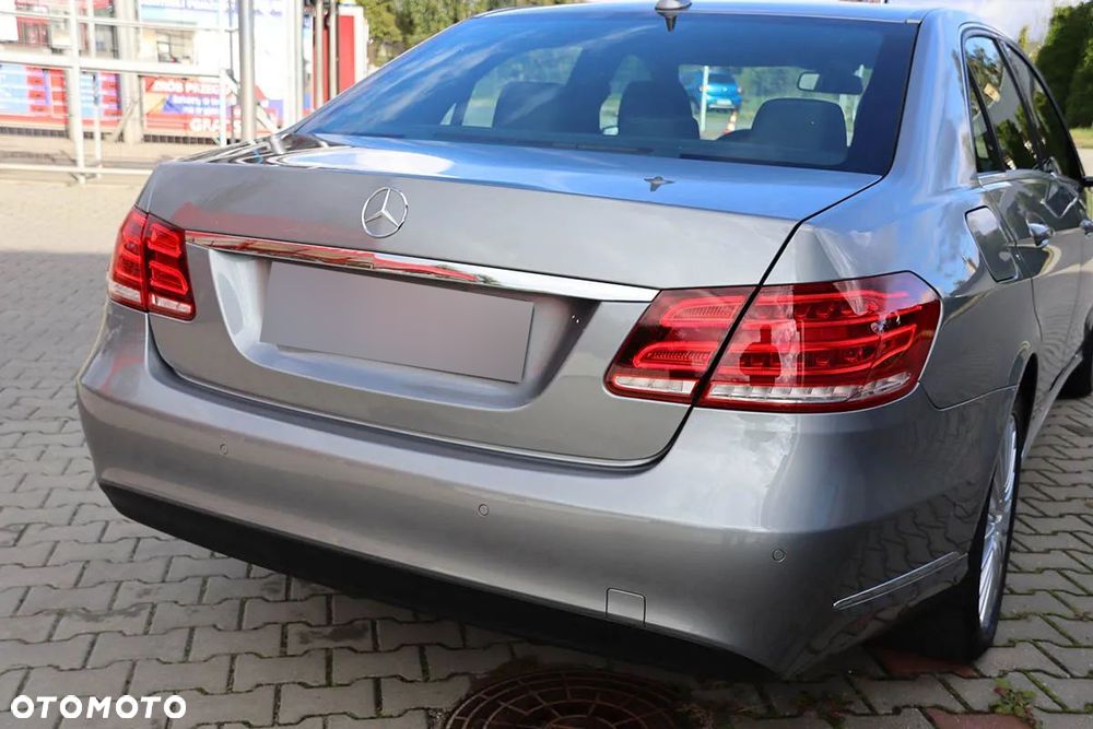 Mercedes-Benz Klasa E 200 CDI Elegance - 18