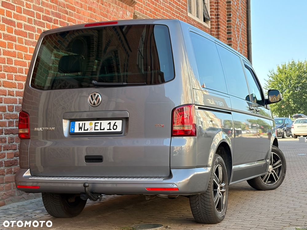 Volkswagen Multivan - 26