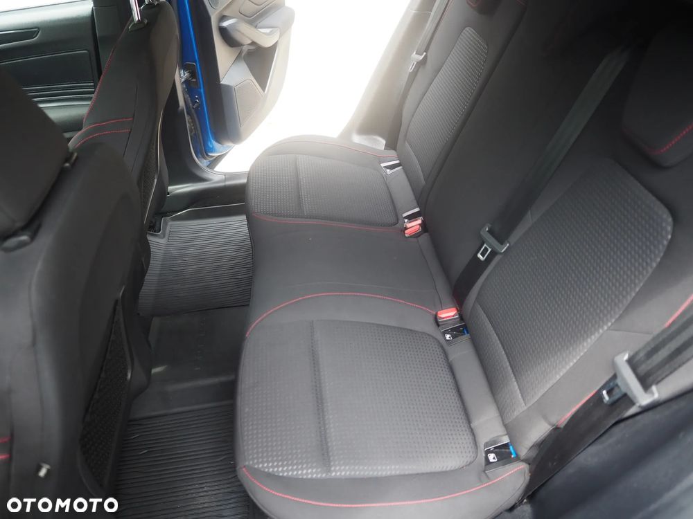 Ford Focus 1.0 EcoBoost mHEV ST-Line X - 18