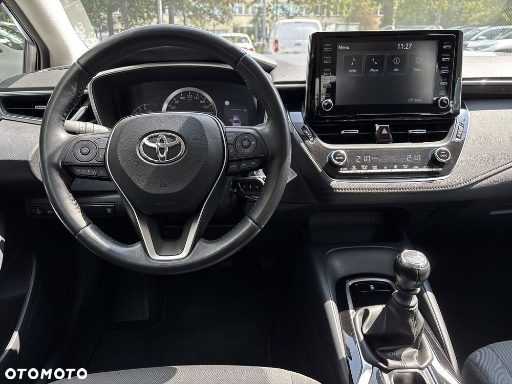 Toyota Corolla - 4