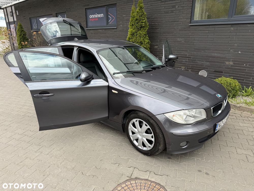 BMW Seria 1 116i - 12