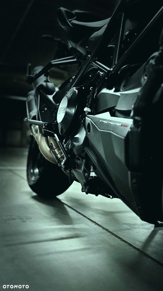 Ducati Streetfighter 848 - 13
