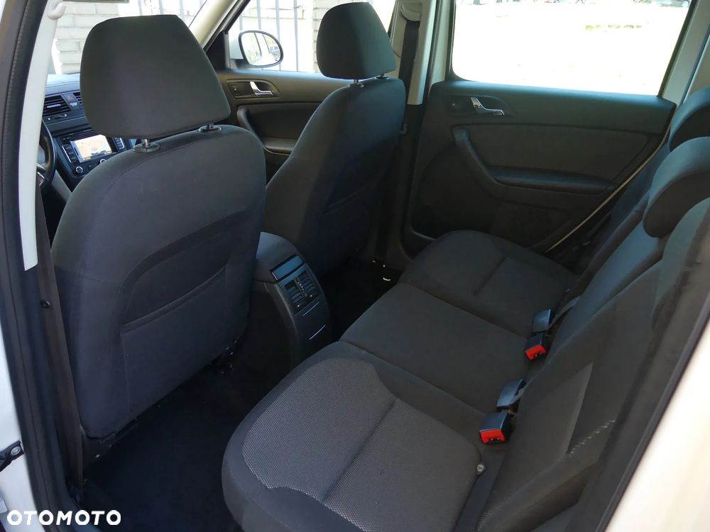 Skoda Yeti 1.6 TDI GreenLine - 11