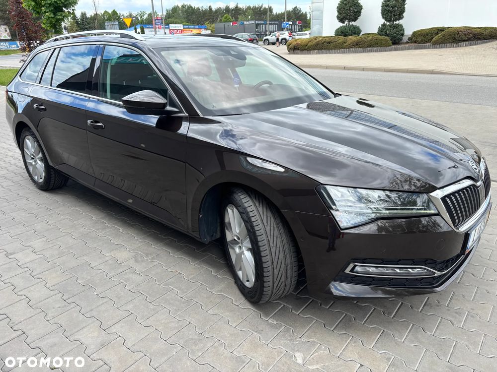 Skoda Superb 2.0 TDI DSG Premium Edition - 7