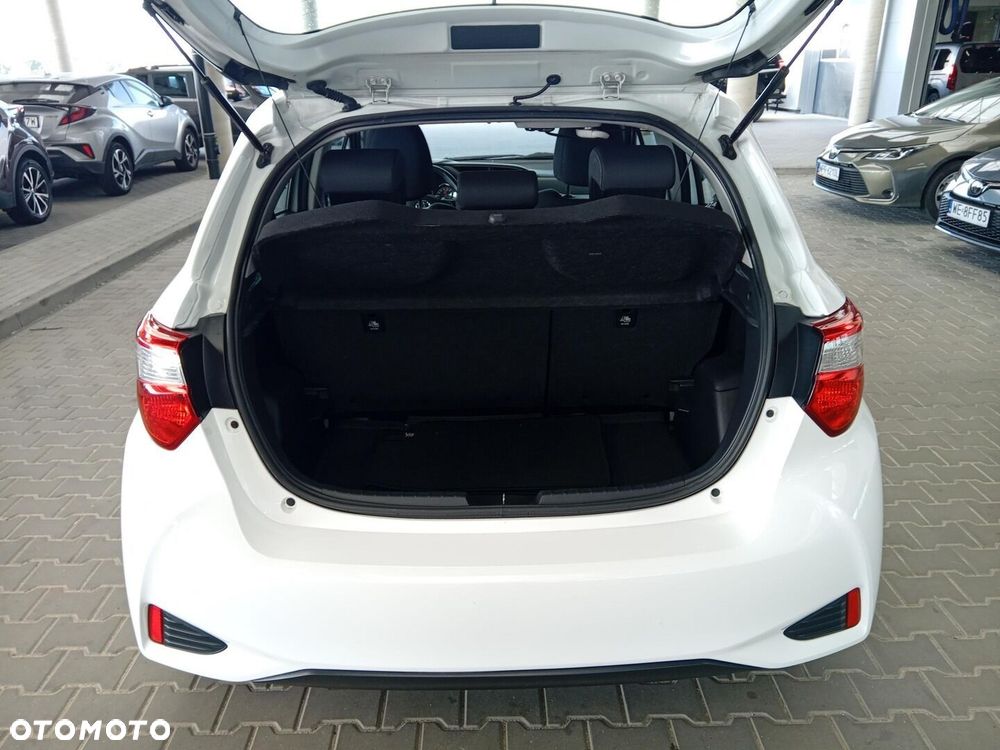 Toyota Yaris - 14
