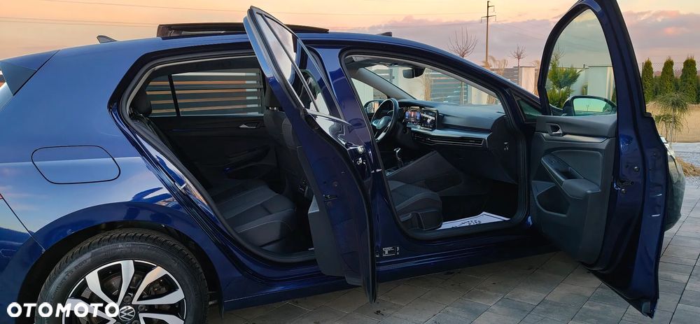 Volkswagen Golf - 23