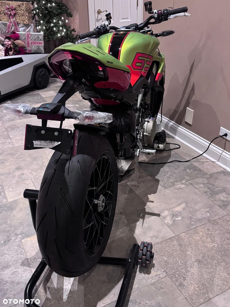 Ducati Streetfighter V4 - 18