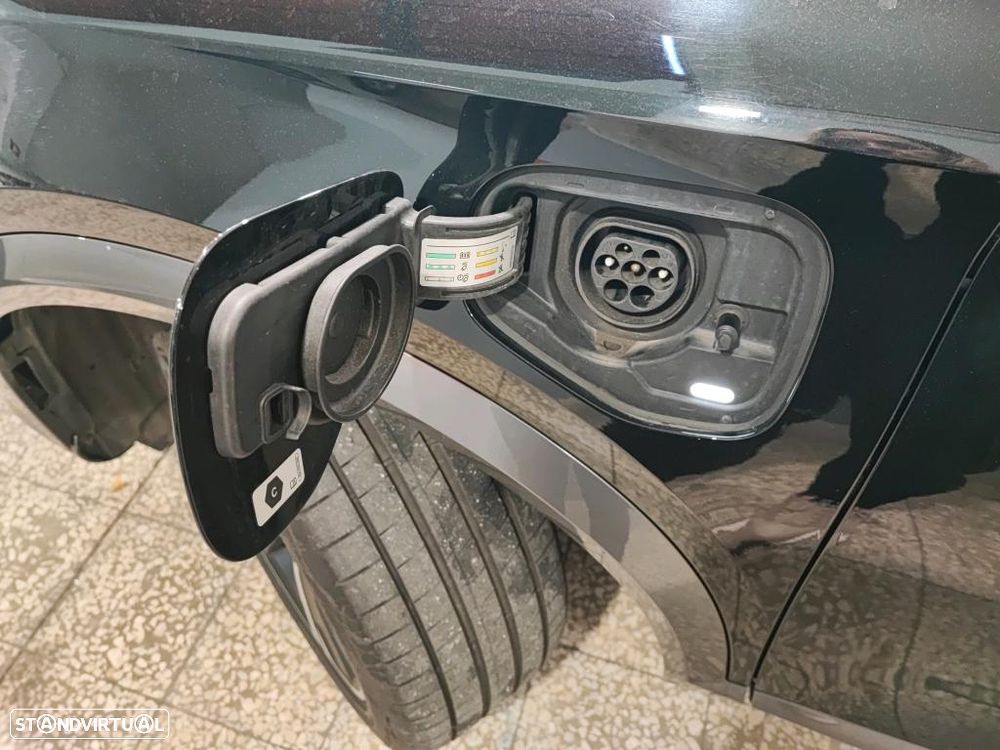 Cupra Formentor 1.4 e-Hybrid DSG - 10