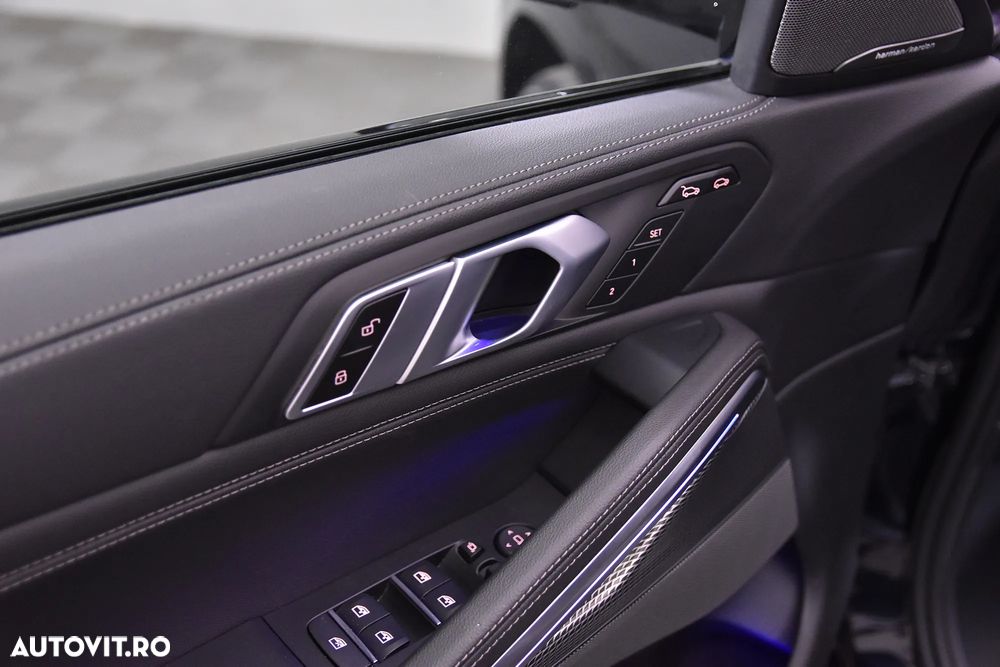 BMW X6 xDrive40i - 14