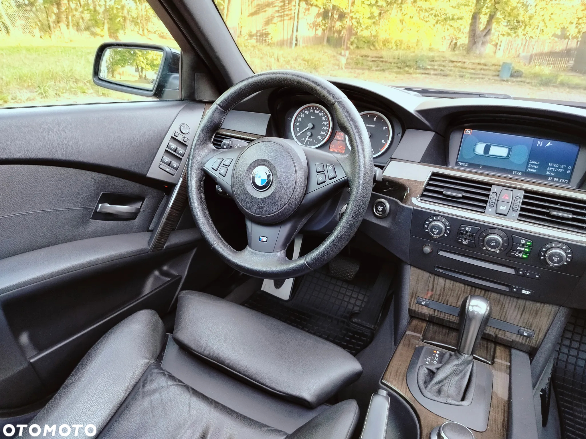 BMW Seria 5 535d - 28