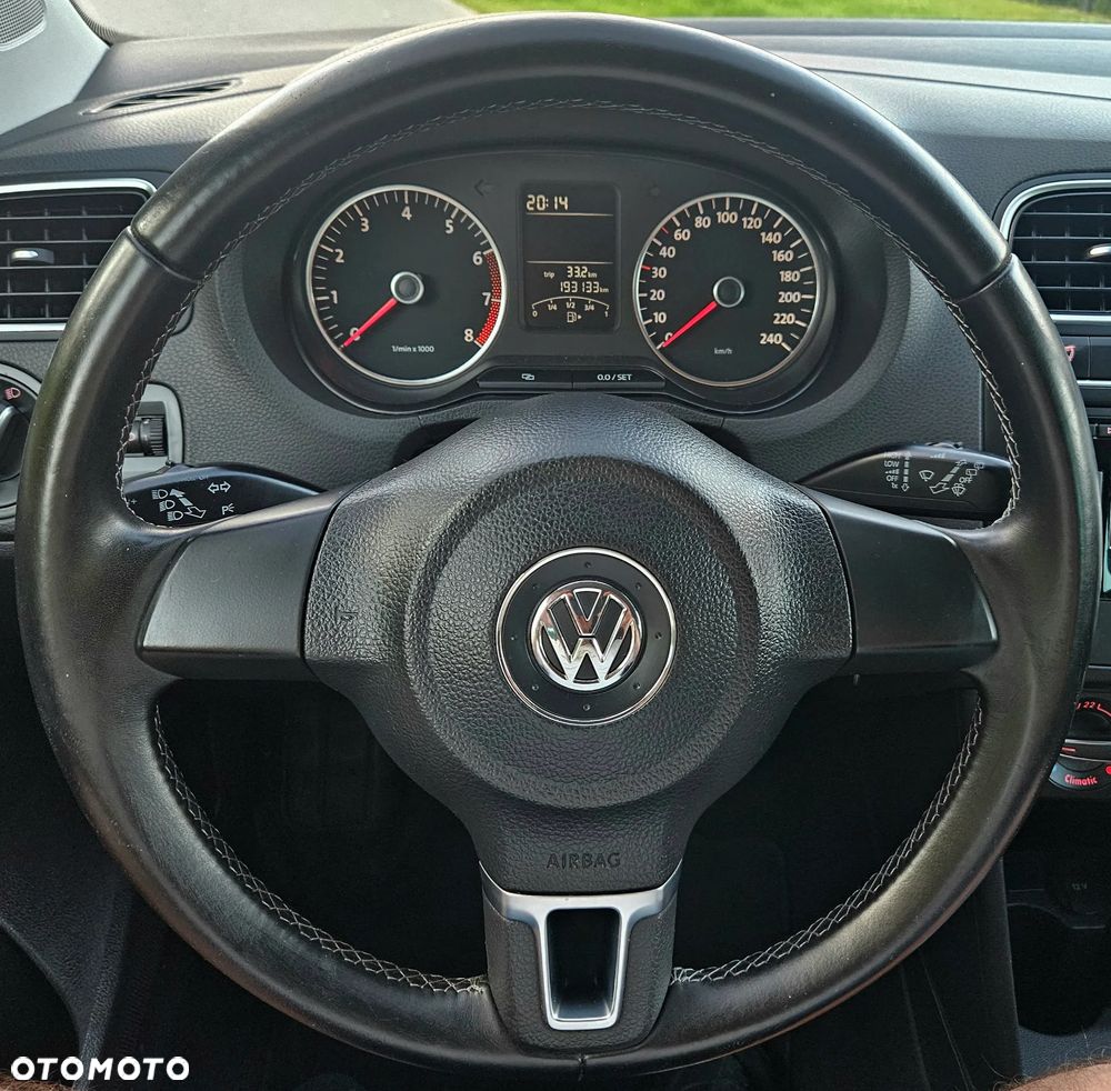 Volkswagen Polo 1.2 Team - 13