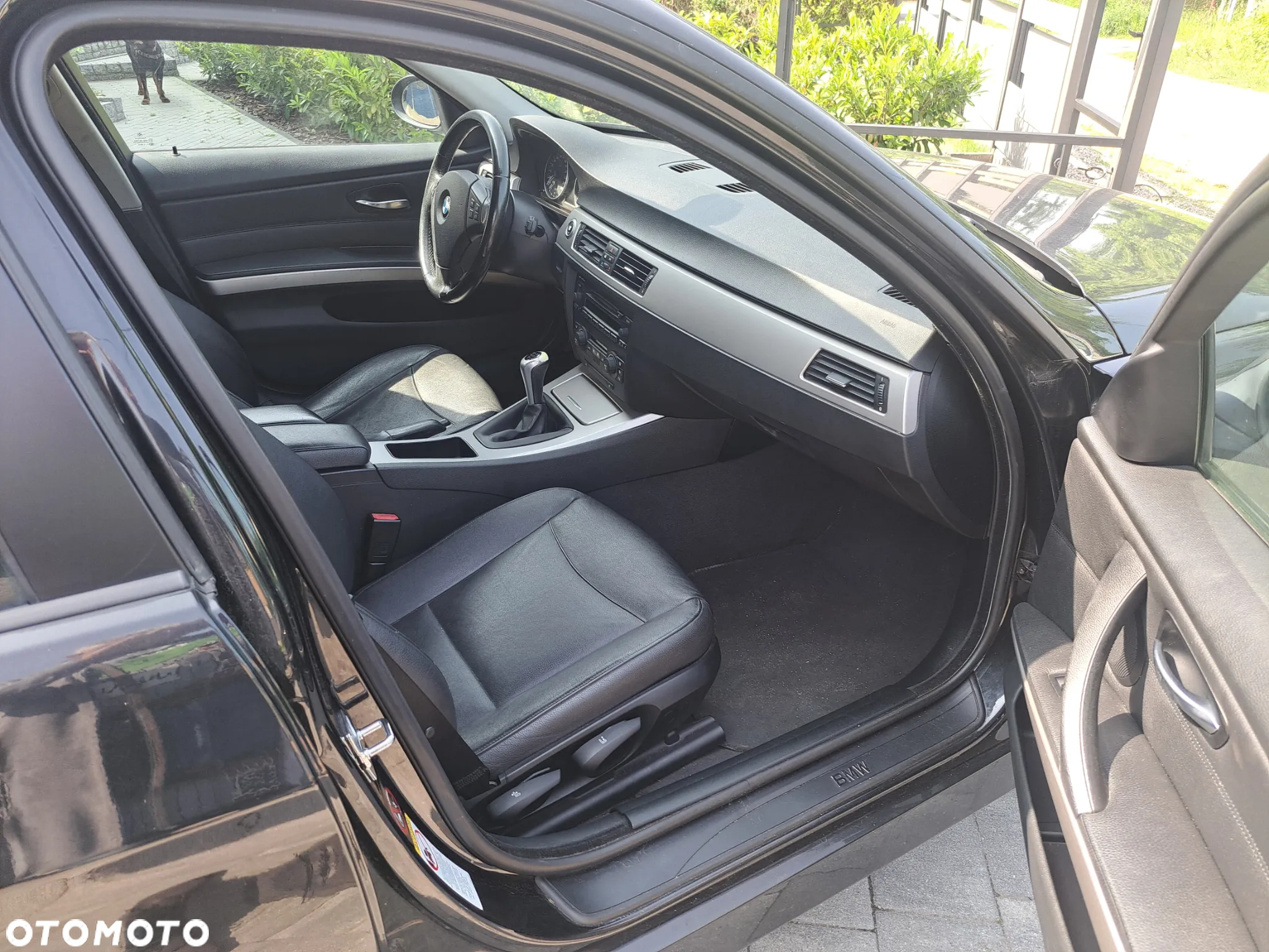 BMW Seria 3 318i - 8