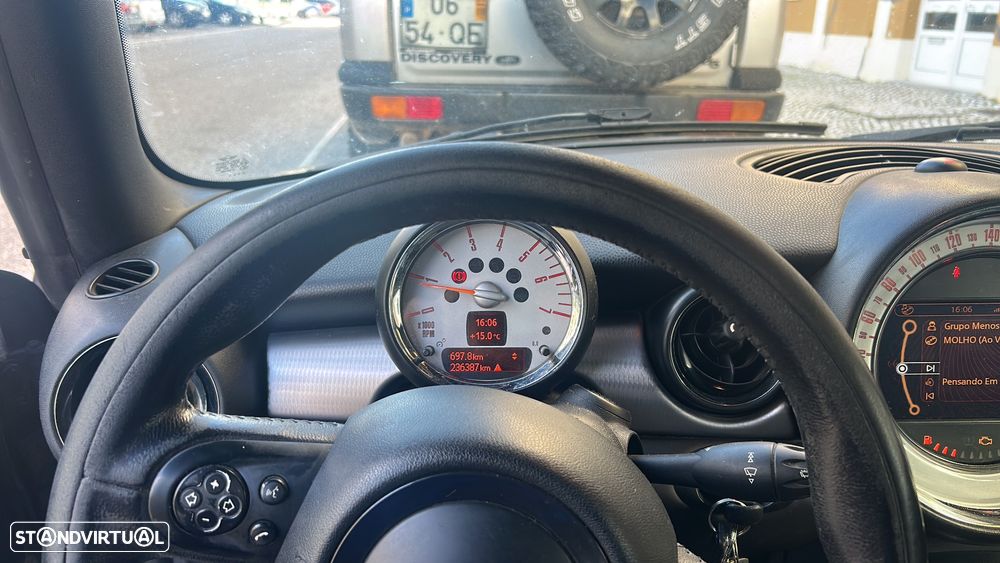 MINI Cabrio Cooper D Highgate - 12