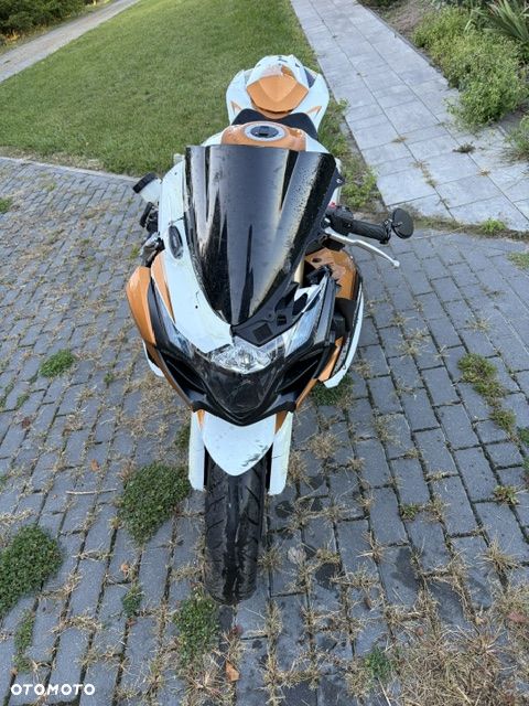 Kawasaki ZX - 2