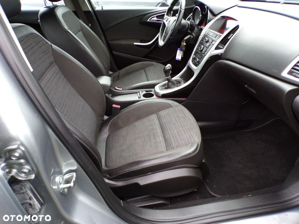 Opel Astra - 31