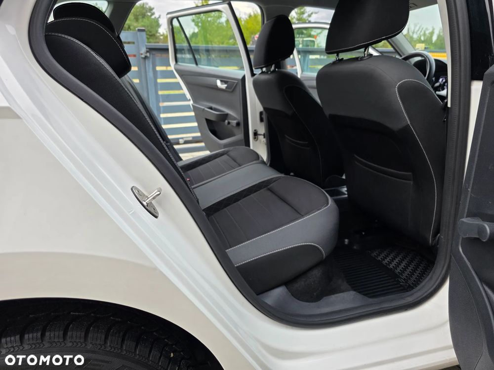Skoda Fabia 1.0 TSI Ambition - 18