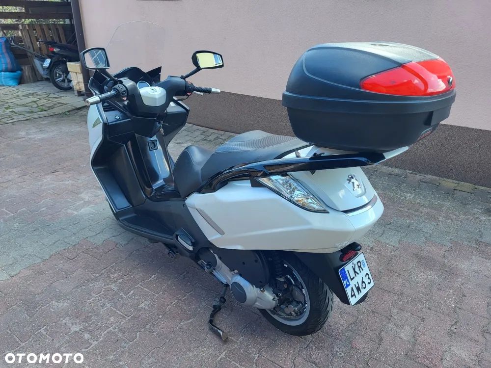 Peugeot Satelis - 3