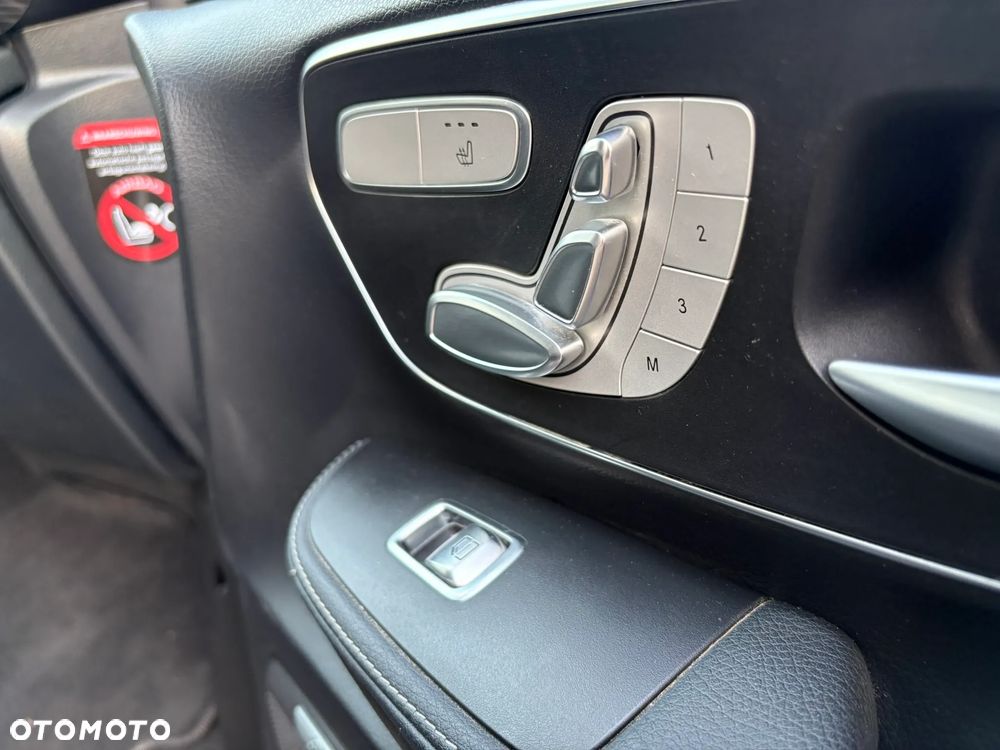 Mercedes-Benz Klasa V 300 d kompakt 9G-TRONIC Avantgarde - 21