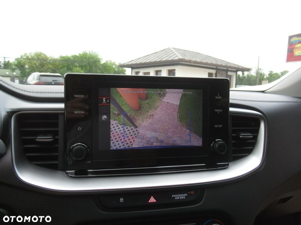 Kia Ceed 1.5 T-GDI M DCT - 21