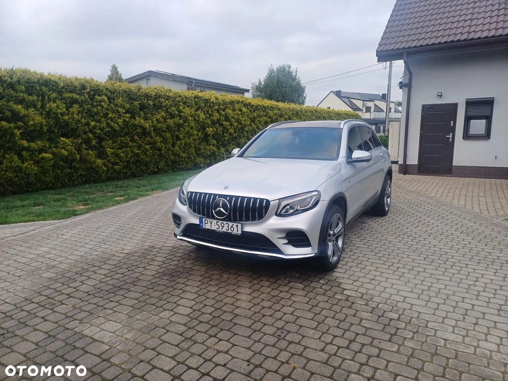 Mercedes-Benz GLC - 2