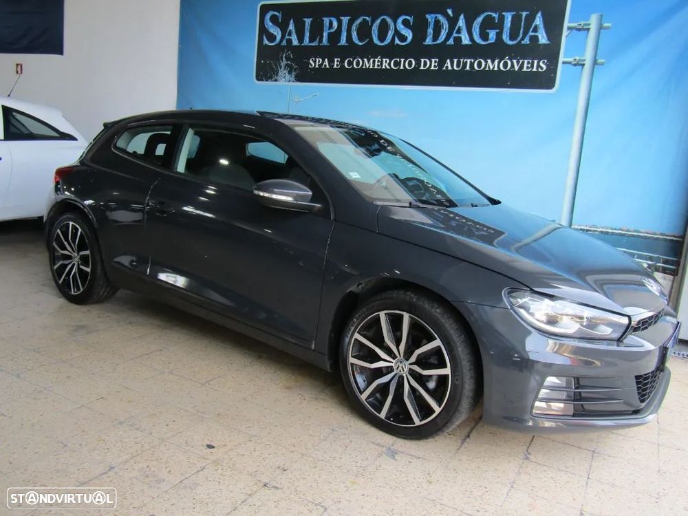VW Scirocco 2.0 TDI Sport - 12