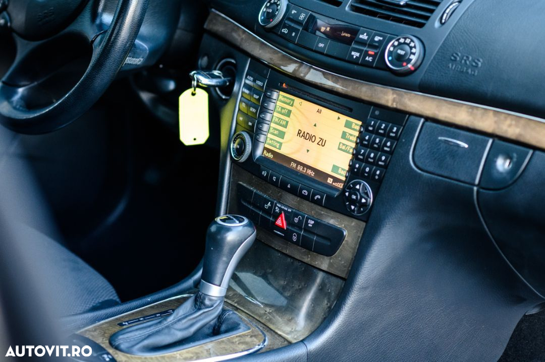 Mercedes-Benz E 280 CDI 7G-TRONIC Avantgarde DPF - 24