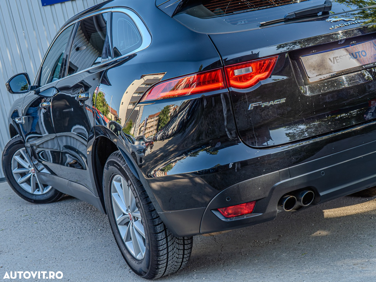 Jaguar F-Pace 20d AWD Aut. Prestige - 13