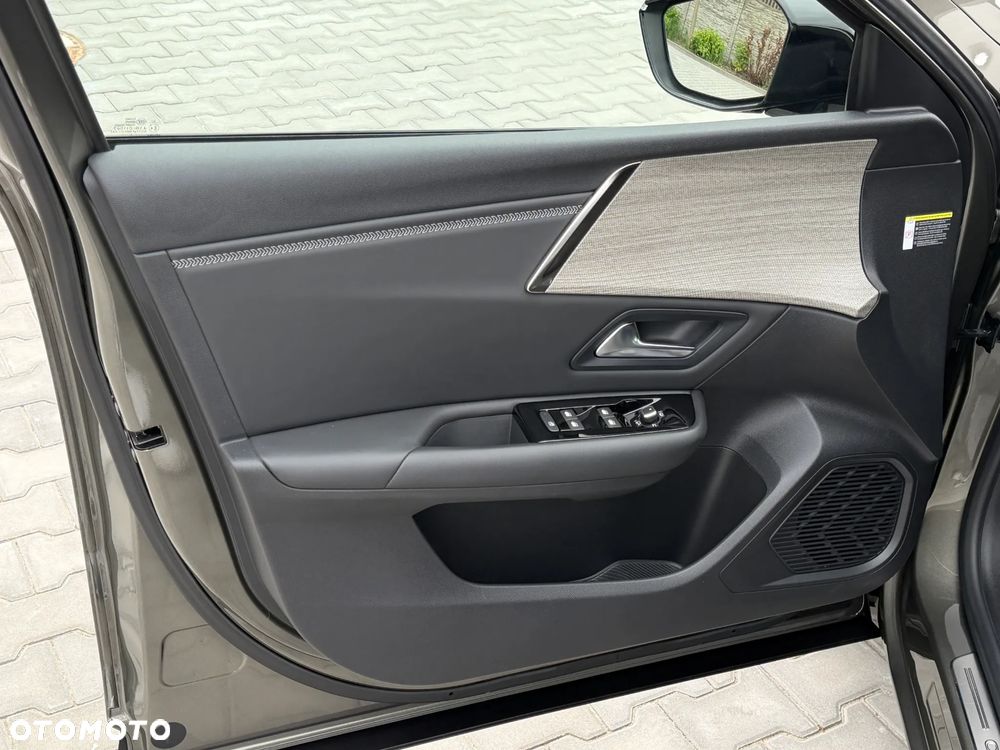 Citroën C5X 1.6 PHEV 180 Feel Pack EAT8 - 25