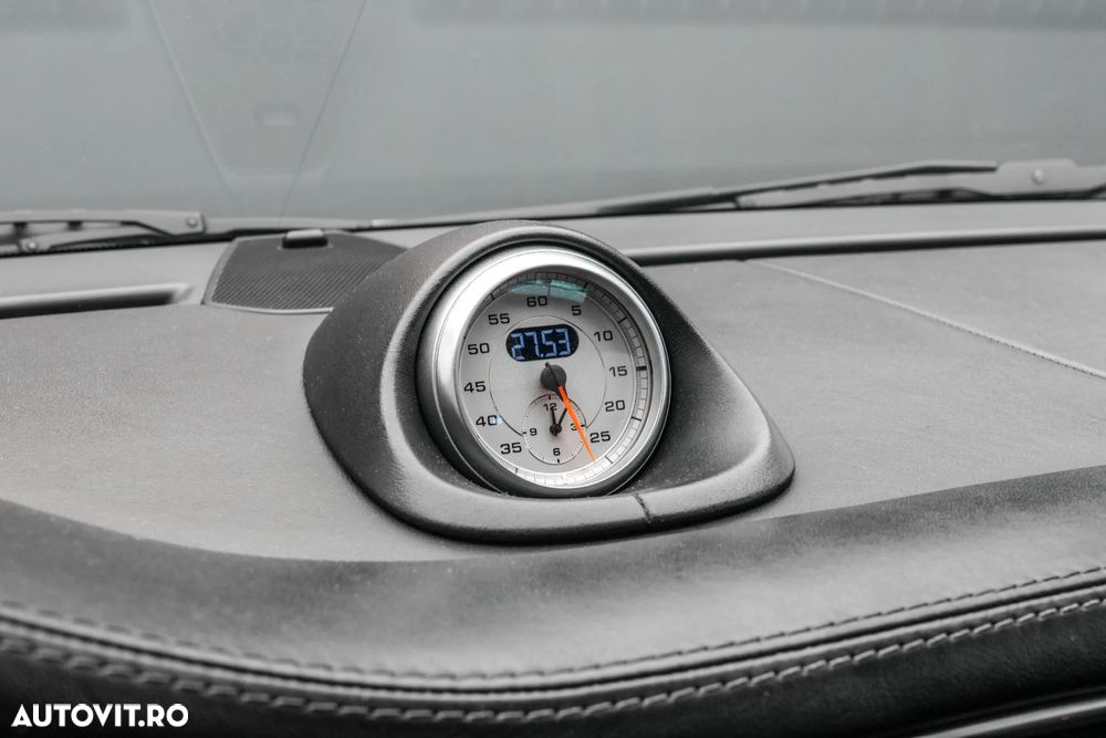 Porsche 911 Carrera 4 S - 20