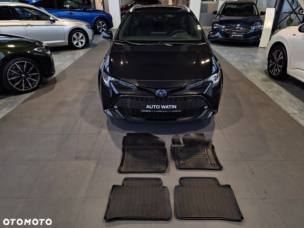 Toyota Corolla 1.8 Hybrid Comfort - 18