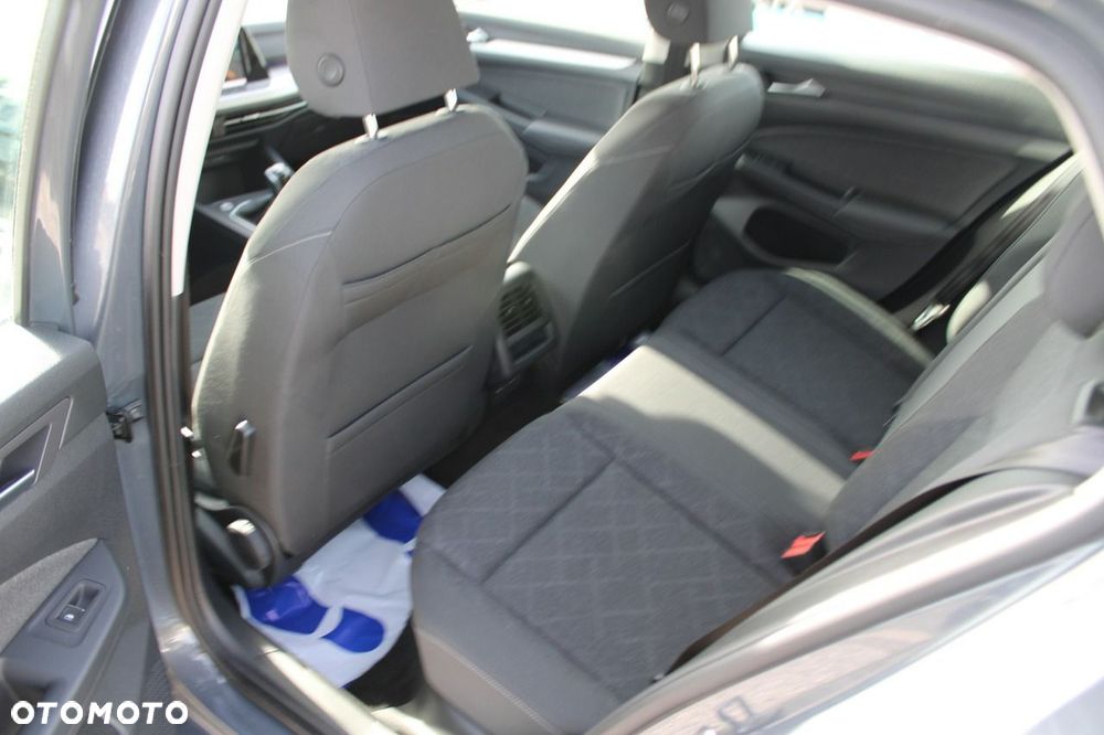 Volkswagen Golf - 15