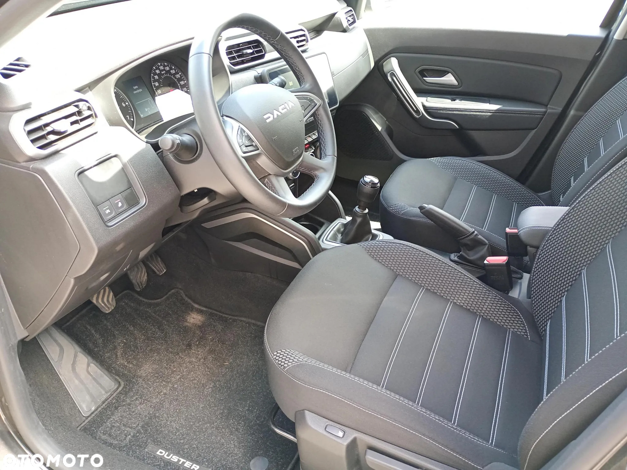 Dacia Duster 1.0 TCe Journey - 11
