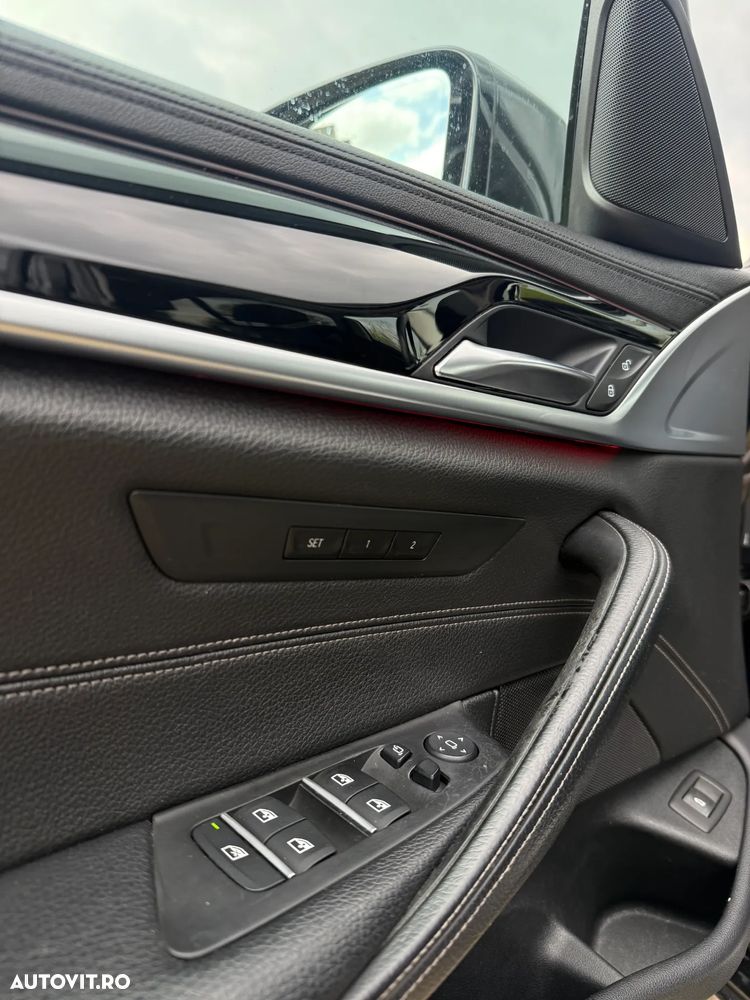 BMW Seria 5 520d AT - 11