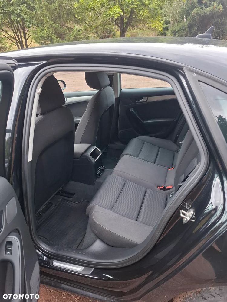 Audi A4 Limousine 2.0 TDI - 9