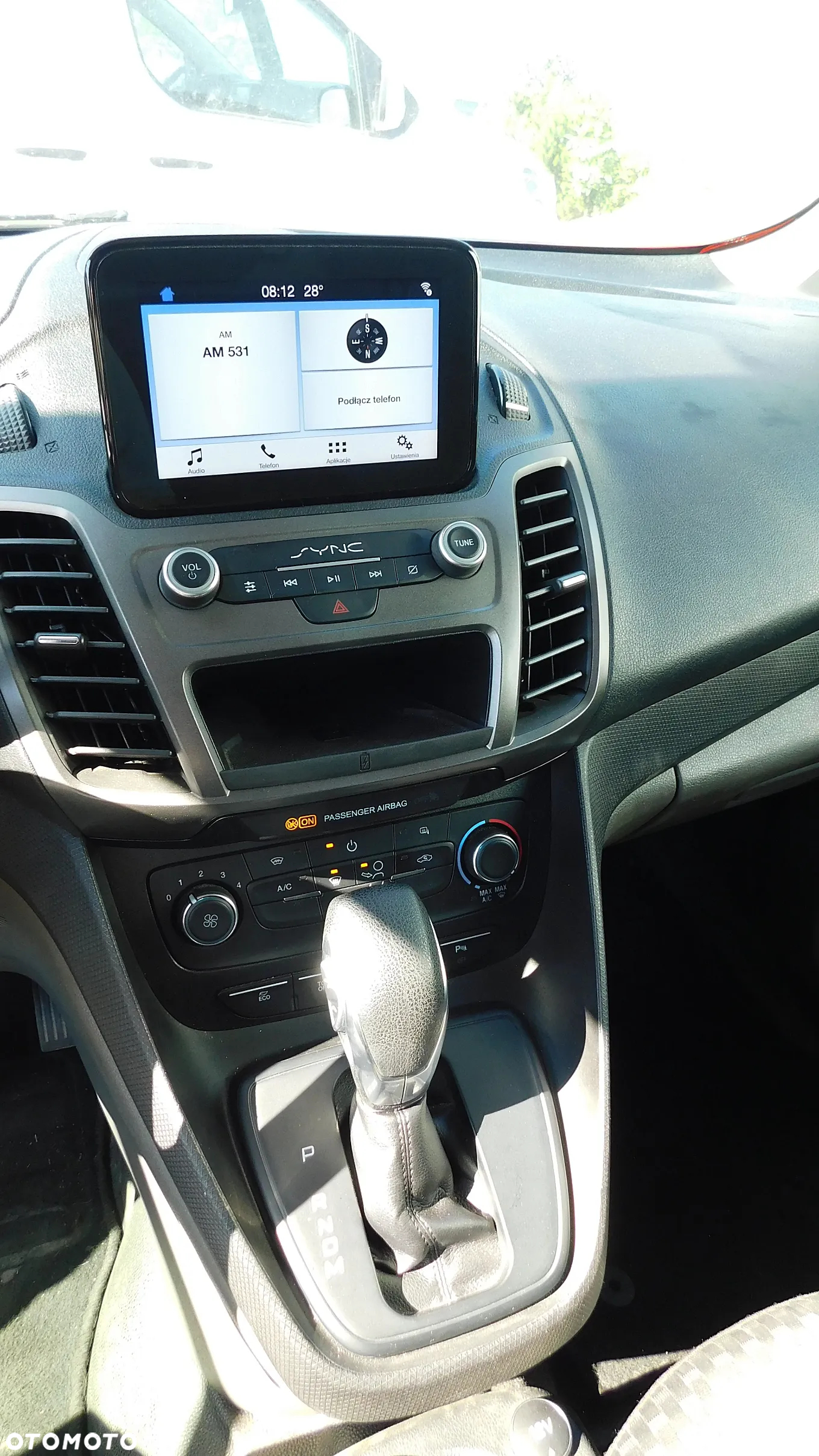 Ford Transit Connect - 10