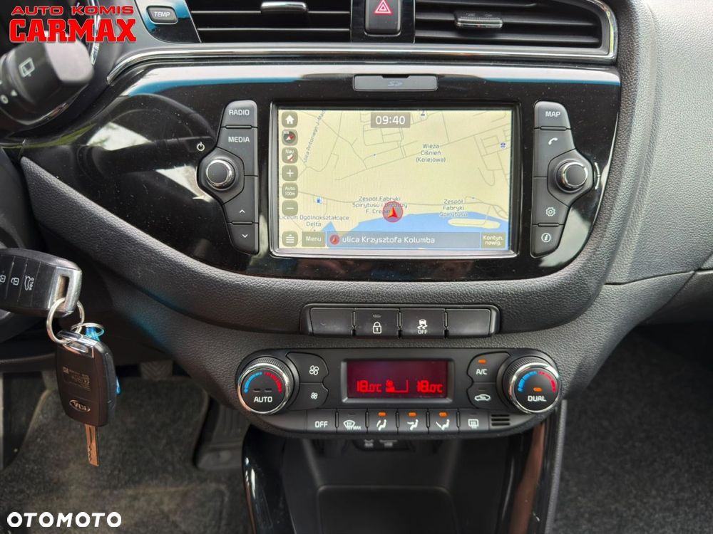 Kia Ceed - 27