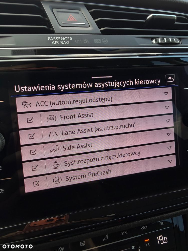 Volkswagen Touran 1.5 TSI EVO Comfortline Plus DSG - 37