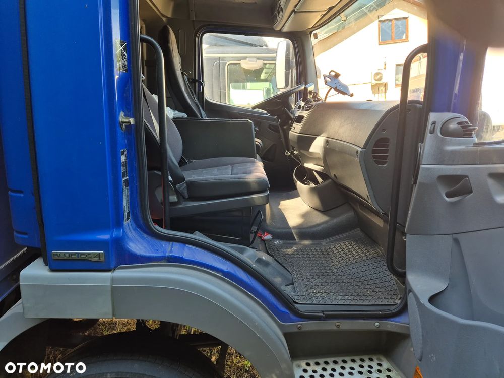 Mercedes-Benz Atego 1222 1224 z Niemiec 9m kontener izoterma podział manual - 9