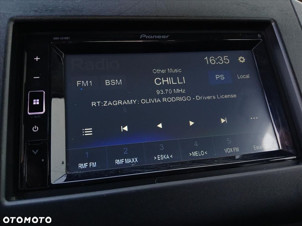 Suzuki Swift 1.2 Dualjet SHVS Premium CVT - 12